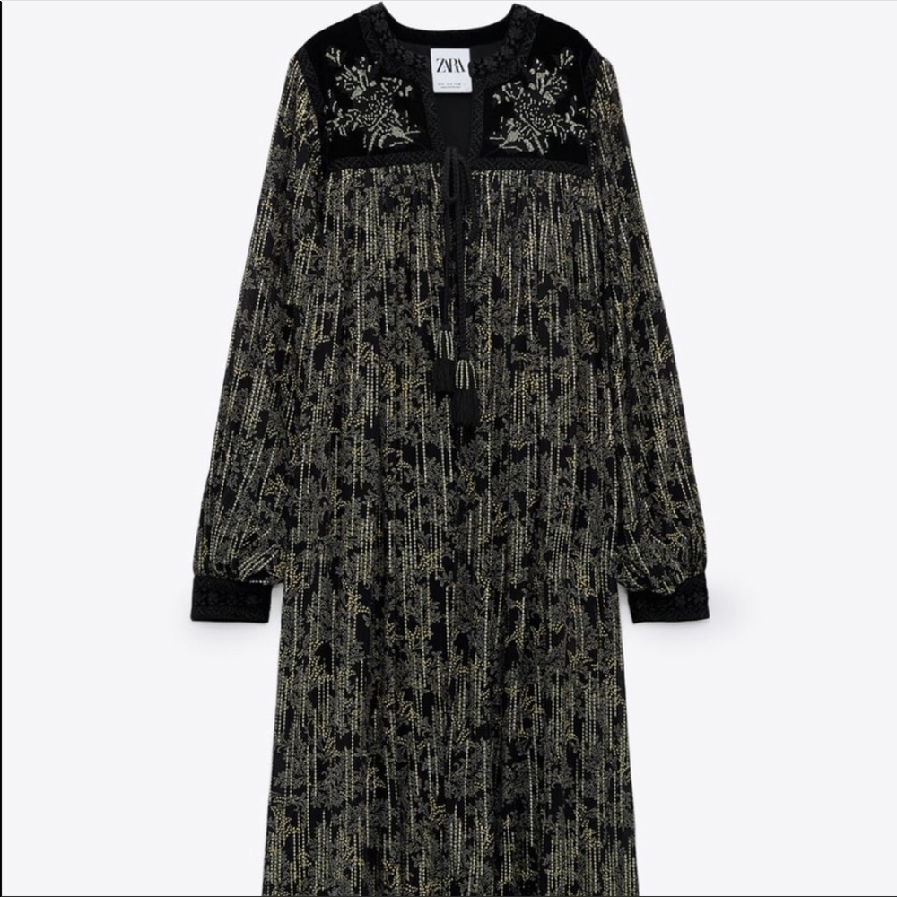 Zara black and gold kimono